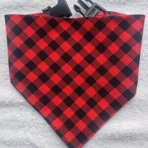 Clip on Dog Bandana With Buckle Pet Cat Bandanna Scarf Red & Black Gingham Plaid